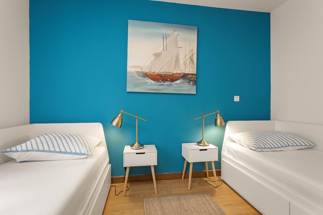 Ližnjan Apartments Cesare With Shared Pool מראה חיצוני תמונה