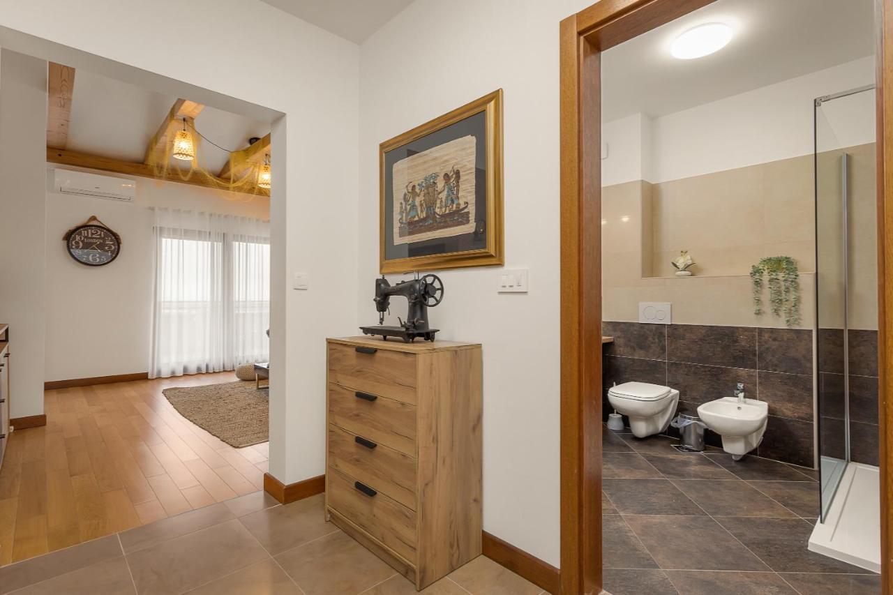 Ližnjan Apartments Cesare With Shared Pool מראה חיצוני תמונה